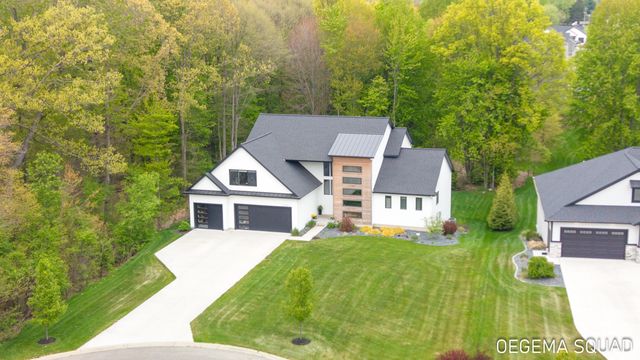 5391 Eagle Pass Drive, Blendon Twp, MI 49426