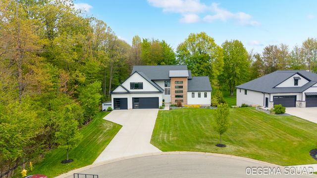 5391 Eagle Pass Drive, Blendon Twp, MI 49426