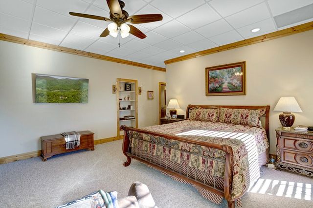 7031 Black Bear Trail, Hiawassee, GA 30546