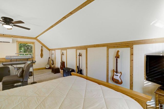 7031 Black Bear Trail, Hiawassee, GA 30546