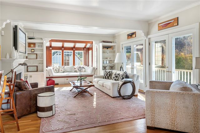 2 Harbor View Drive, Newport, RI 02840