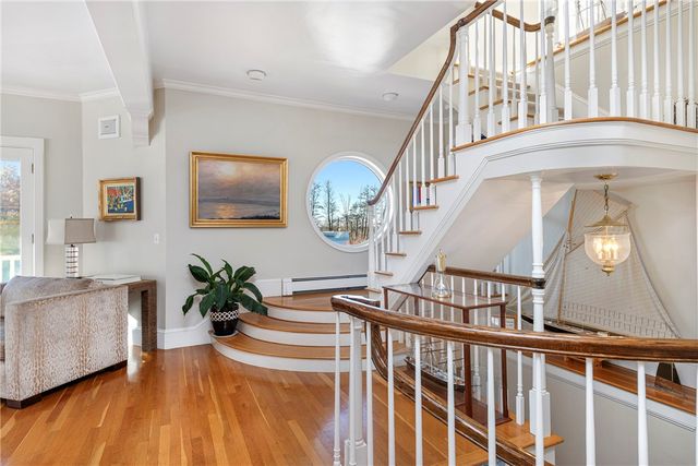 2 Harbor View Drive, Newport, RI 02840