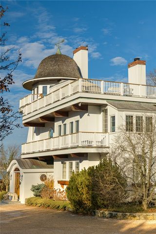 2 Harbor View Drive, Newport, RI 02840