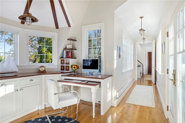 2 Harbor View Drive, Newport, RI 02840