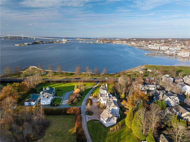 2 Harbor View Drive, Newport, RI 02840
