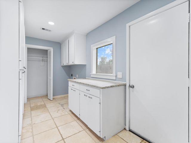 601 W 6th Street Alley W, Bay City, TX 77414