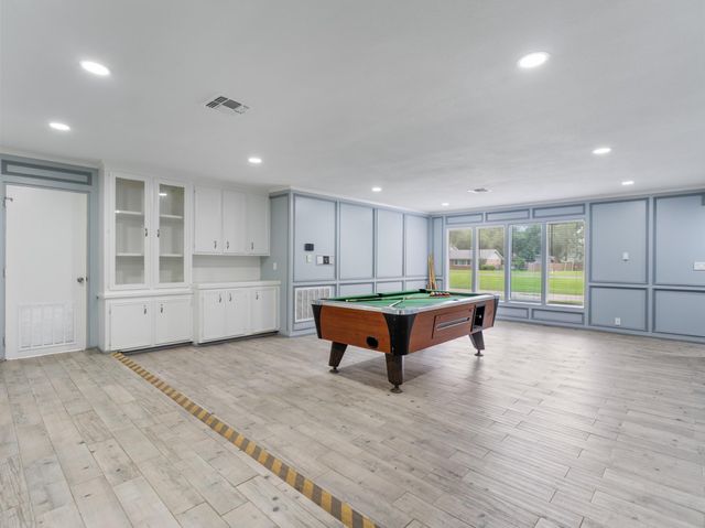 601 W 6th Street Alley W, Bay City, TX 77414