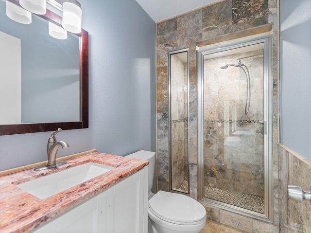 601 W 6th Street Alley W, Bay City, TX 77414