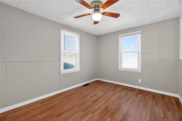 2209 S Hawthorne Avenue, Independence, MO 64052