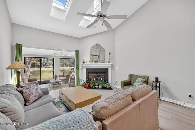 6204 Inland Greens Drive, Wilmington, NC 28405