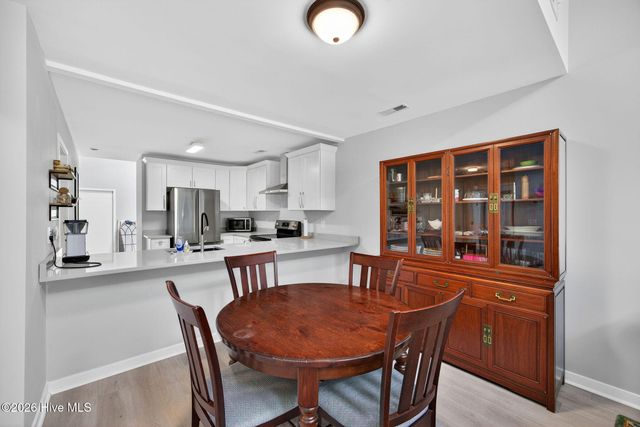 6204 Inland Greens Drive, Wilmington, NC 28405