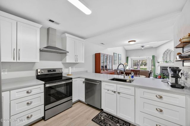 6204 Inland Greens Drive, Wilmington, NC 28405