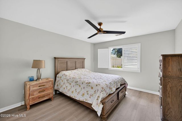 6204 Inland Greens Drive, Wilmington, NC 28405