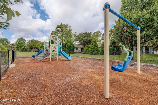 6204 Inland Greens Drive, Wilmington, NC 28405