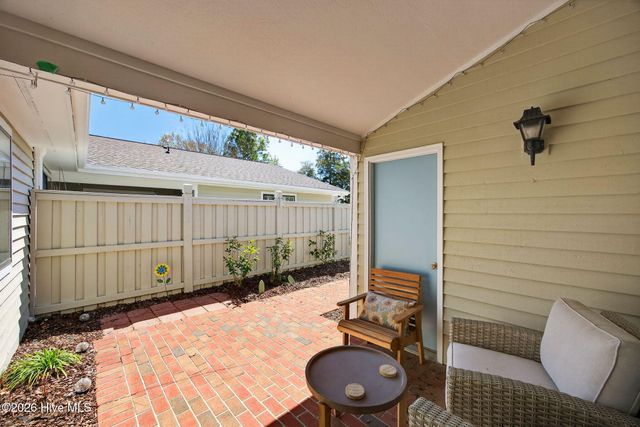 6204 Inland Greens Drive, Wilmington, NC 28405