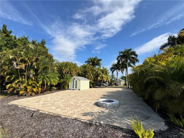 Lot 10 3027 E Riverbend Resort BLVD, Labelle, FL 33935