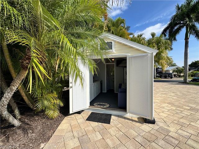 Lot 10 3027 E Riverbend Resort BLVD, Labelle, FL 33935