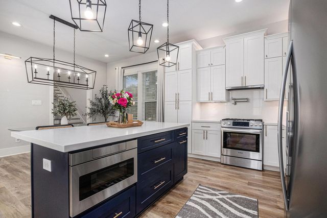 1315 Wycliffe Drive, Houston, TX 77043