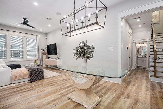 1315 Wycliffe Drive, Houston, TX 77043