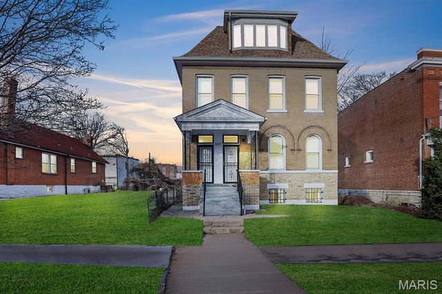 3017 Keokuk Street, St Louis, MO 63118