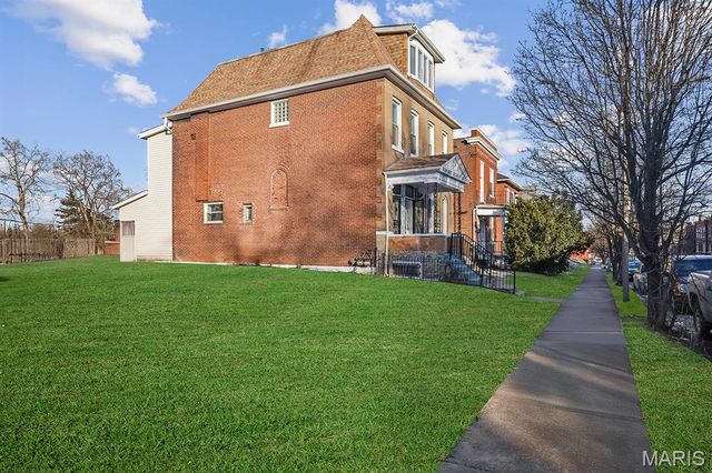 3017 Keokuk Street, St Louis, MO 63118