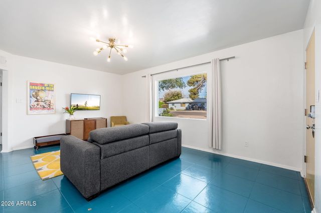 805 E JACKSON Avenue, Buckeye, AZ 85326