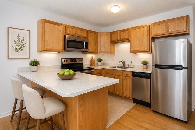 200 Swanton St 222, Winchester, MA 01890