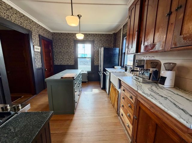 39 Nelson Street, Dover, NH 03820