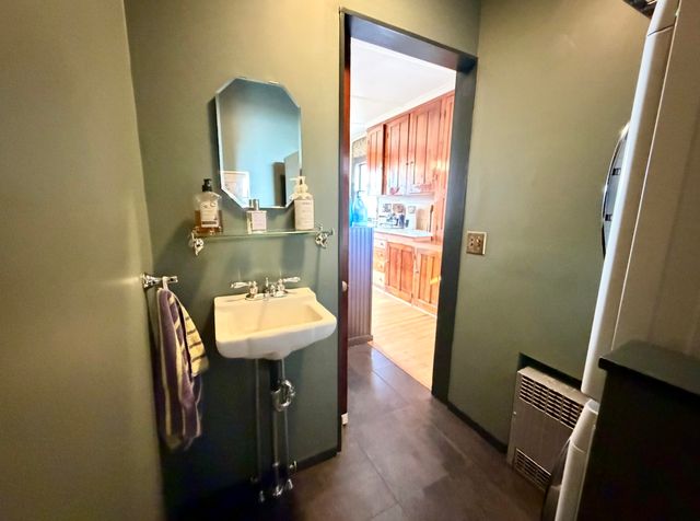 39 Nelson Street, Dover, NH 03820