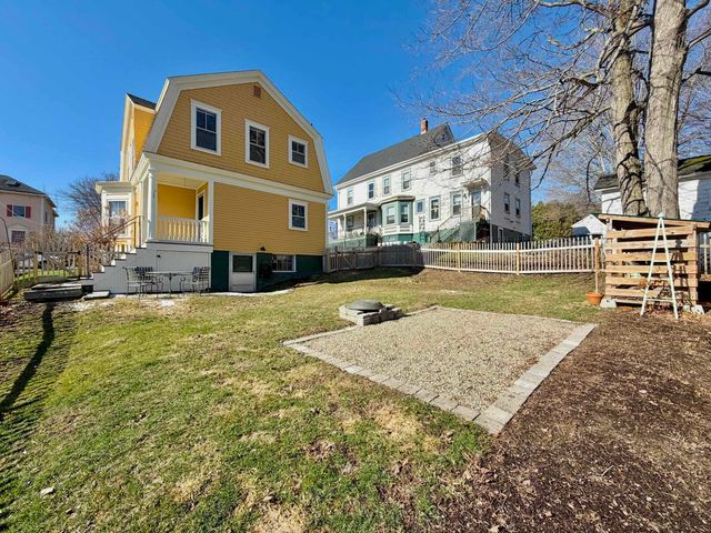 39 Nelson Street, Dover, NH 03820