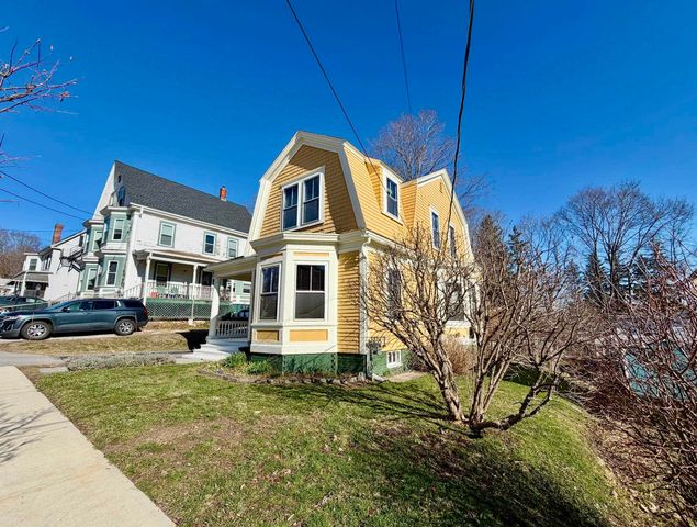 39 Nelson Street, Dover, NH 03820