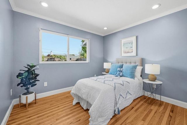 816 Cottonwood Drive, Cupertino, CA 95014