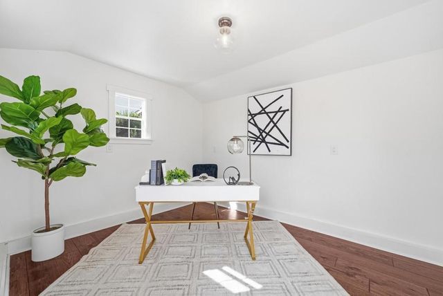 816 Cottonwood Drive, Cupertino, CA 95014