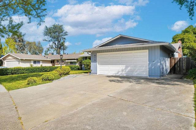 816 Cottonwood Drive, Cupertino, CA 95014