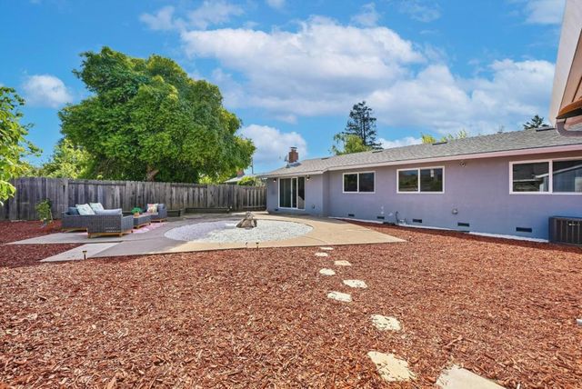 816 Cottonwood Drive, Cupertino, CA 95014
