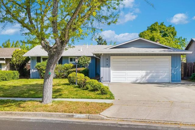 816 Cottonwood Drive, Cupertino, CA 95014