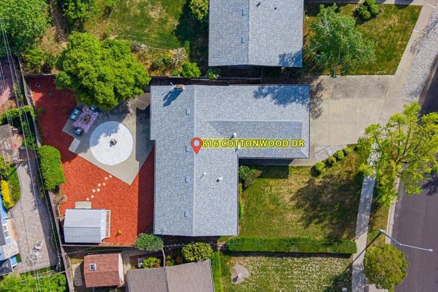 816 Cottonwood Drive, Cupertino, CA 95014