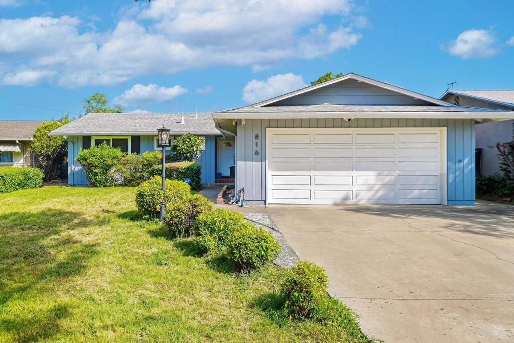 816 Cottonwood Drive, Cupertino, CA 95014