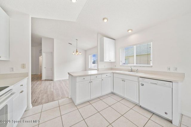 881 Indian Oaks Drive, Melbourne, FL 32901