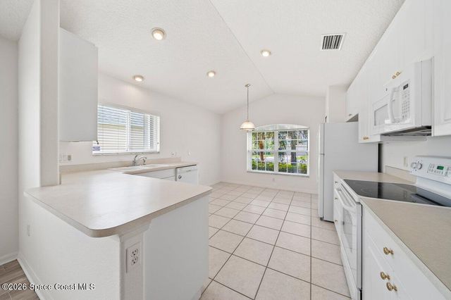 881 Indian Oaks Drive, Melbourne, FL 32901