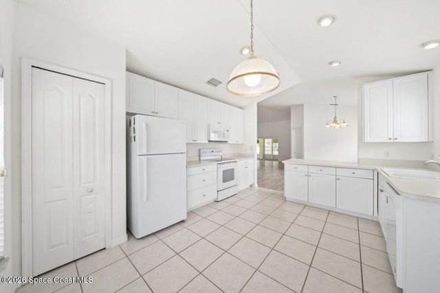 881 Indian Oaks Drive, Melbourne, FL 32901