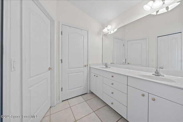 881 Indian Oaks Drive, Melbourne, FL 32901