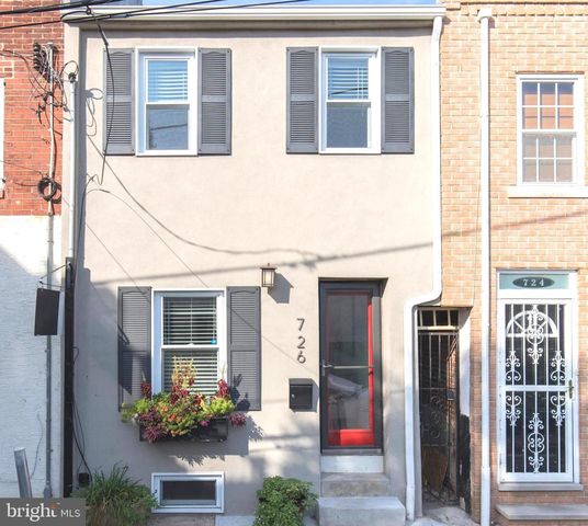 726 S RANDOLPH ST, Philadelphia, PA 19147