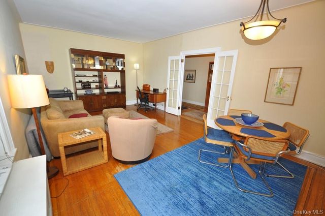 143 Garth Road 5J, Scarsdale, NY 10583