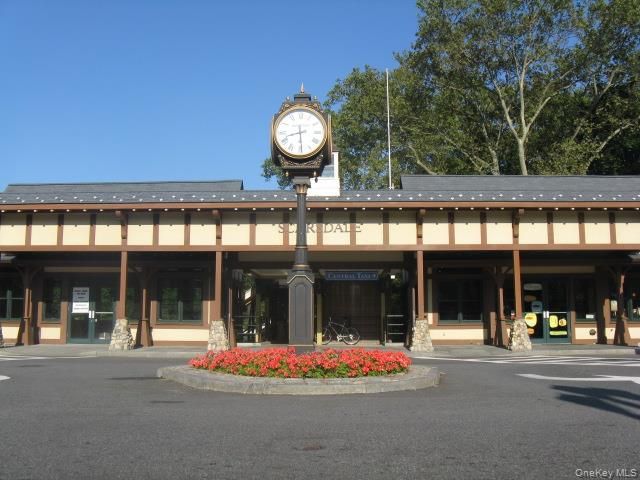 143 Garth Road 5J, Scarsdale, NY 10583