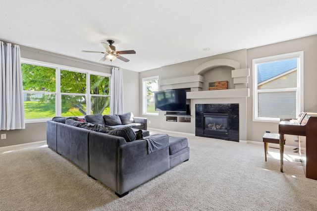 14400 Bayberry Circle, Rosemount, MN 55068