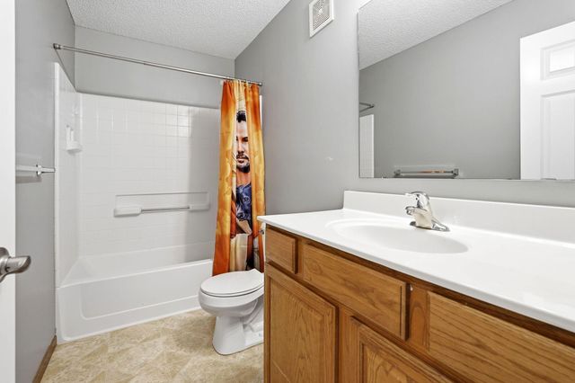 14400 Bayberry Circle, Rosemount, MN 55068