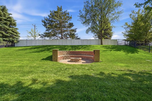 14400 Bayberry Circle, Rosemount, MN 55068