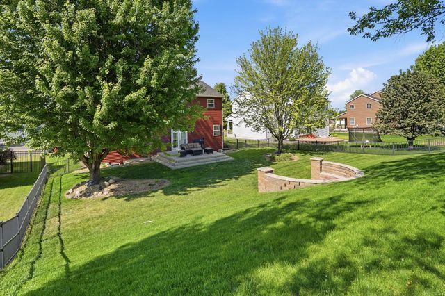 14400 Bayberry Circle, Rosemount, MN 55068