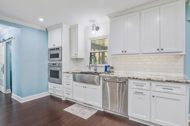 302 Huntington Road, Summerville, SC 29483